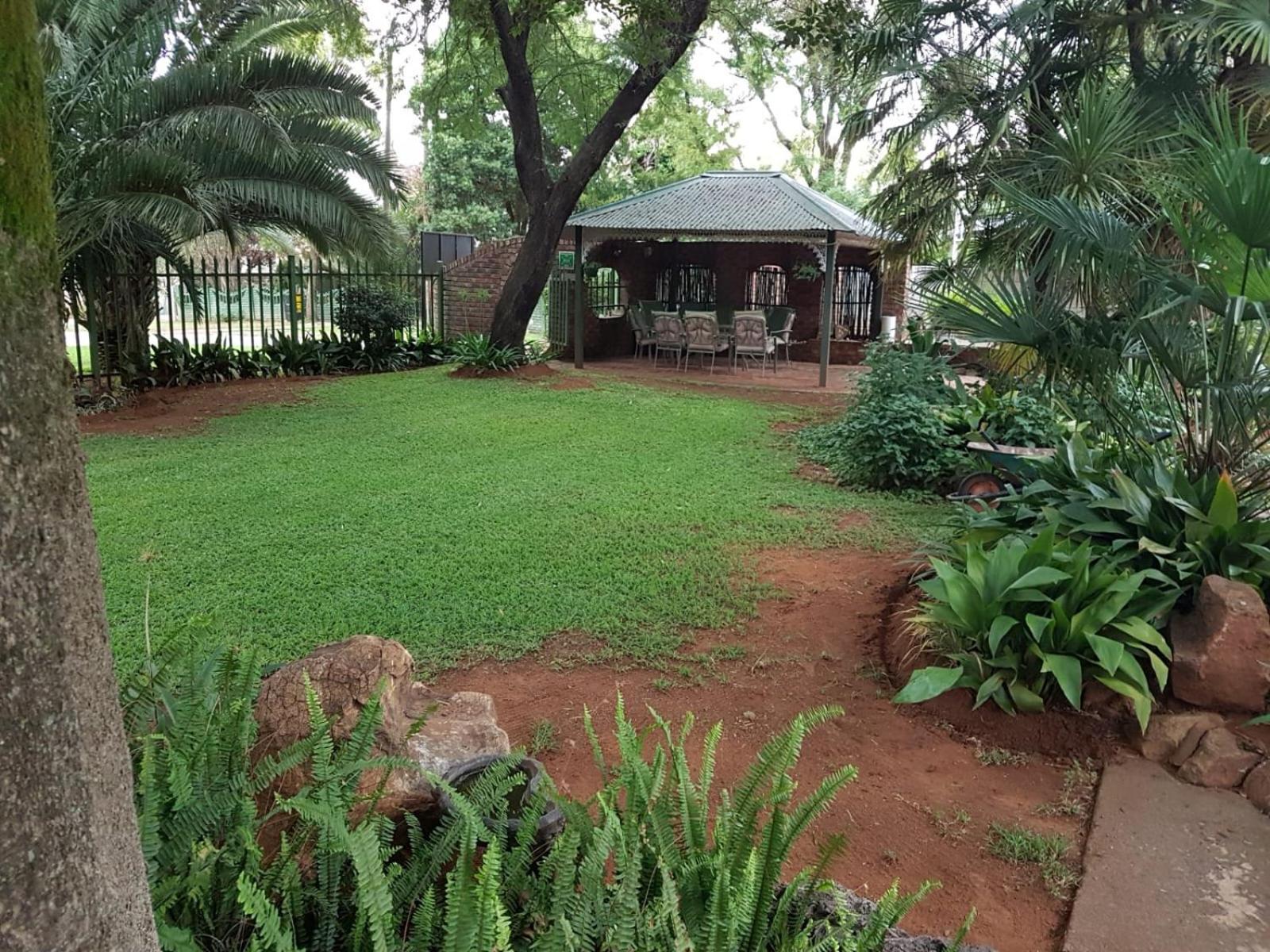 Gemstone Guest House Klerksdorp Exterior foto